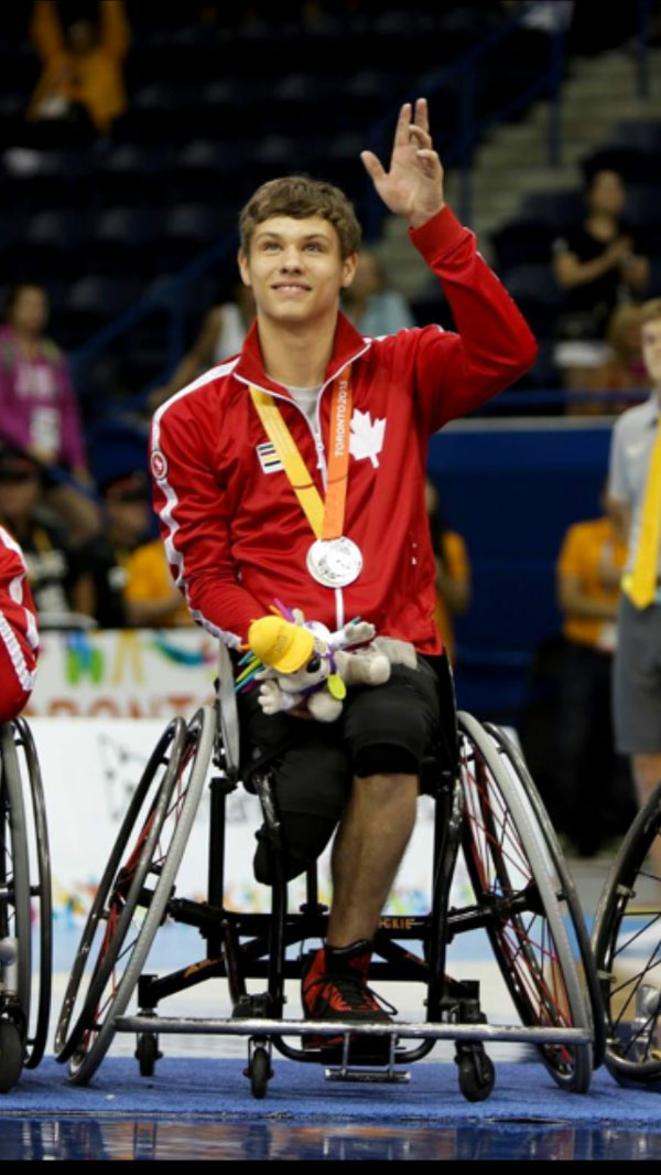 Liam Hickey with his silver medal from the 2015 Parapan Am Games