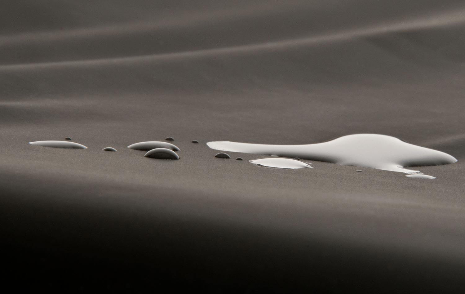 Dartex®-Coated, Lycra® Outer Cover